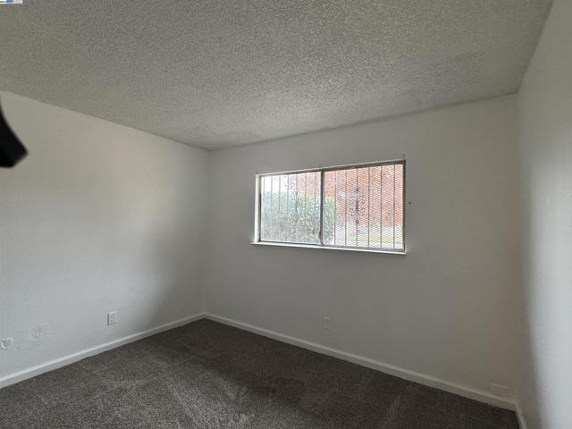 3338 Zamora Way, Stockton CA: https://media.crmls.org/mediaz/025ebefe-70c6-4be7-af41-b542dde002ef.jpg