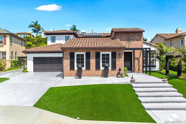 1120 Championship Rd, Oceanside CA: https://media.crmls.org/mediaz/025ecf4d-f3f7-4141-98ed-a838f09769f5.jpg