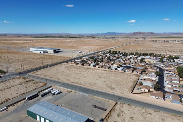 0 Lenwood Road, Barstow CA: https://media.crmls.org/mediaz/0260d885-1dae-4a45-9dc0-c494e496942f.jpg
