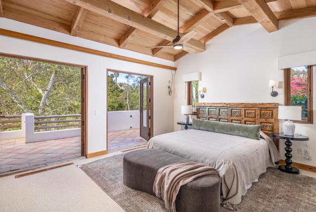 6884 El Camino Del Norte, Rancho Santa Fe CA: https://media.crmls.org/mediaz/02611048-0b47-474b-bce1-c6caa841da7b.jpg