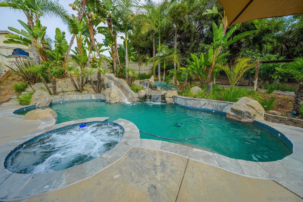 2889 Camden Dr - photo 4