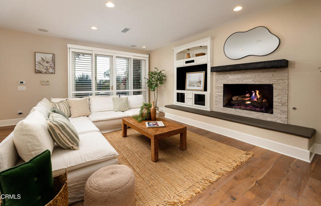 Detail Gallery Image 7 of 32 For 2767 Avenida De Autlan, Camarillo,  CA 93010 - 5 Beds | 4/1 Baths