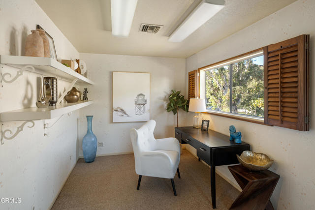 Detail Gallery Image 45 of 52 For 1400 Valley View Rd #1,  Glendale,  CA 91202 - 4 Beds | 3/1 Baths