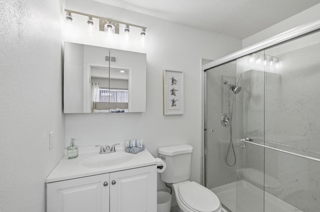 8595 Flanders Dr - photo 20