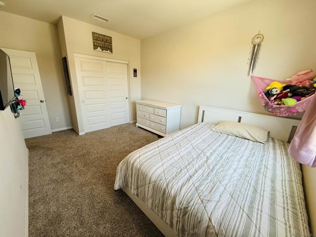 28223 Citrus Ct, Valley Center CA: https://media.crmls.org/mediaz/02635ae0-3cb5-44a3-a7f9-2f6963171242.jpg
