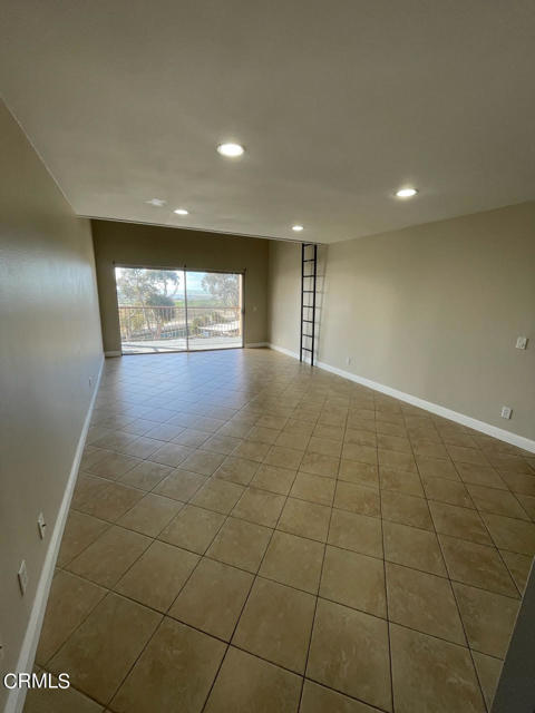 Detail Gallery Image 3 of 35 For 924 Lighthouse Way, Port Hueneme,  CA 93041 - 2 Beds | 2 Baths