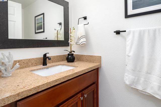 6287 Mountford Dr, San Jose CA: https://media.crmls.org/mediaz/026379b5-1a50-4a73-962c-0acd07b641c3.jpg