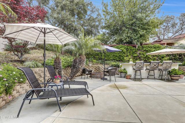 103 W Janss Road, Thousand Oaks CA: https://media.crmls.org/mediaz/02643edc-0b0b-4f8c-a92c-54e275486707.jpg