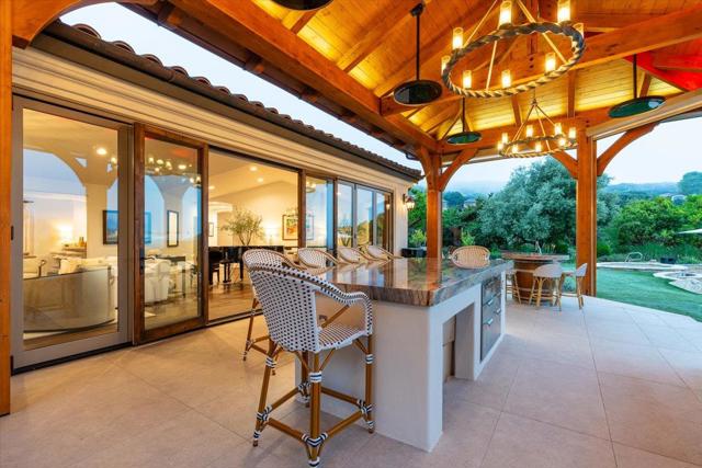 25926 Puerta Del Cajon, Monterey CA: https://media.crmls.org/mediaz/0266c0d4-8eac-4a9d-887c-fb1c79bcec82.jpg