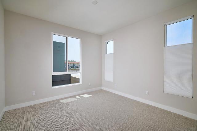 569 N Vulcan Ave, Encinitas CA: https://media.crmls.org/mediaz/0267084d-8fcd-4197-8bfb-60e3eeb04ffd.jpg