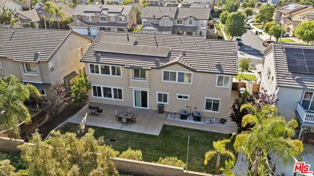 33716 Salvia Lane, Murrieta CA: https://media.crmls.org/mediaz/02675887-dee7-434a-a35f-1d64dc7985a0.jpg
