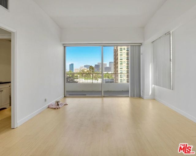 Image 3 for 10501 Wilshire Blvd #812, Los Angeles, CA 90024