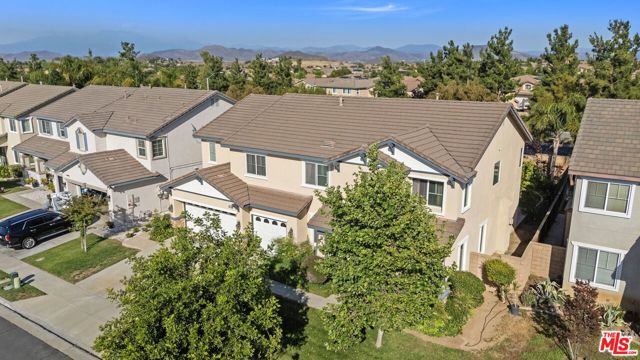 33716 Salvia Lane, Murrieta CA: https://media.crmls.org/mediaz/02689ade-b8ca-4a47-8763-fc0347214b8f.jpg