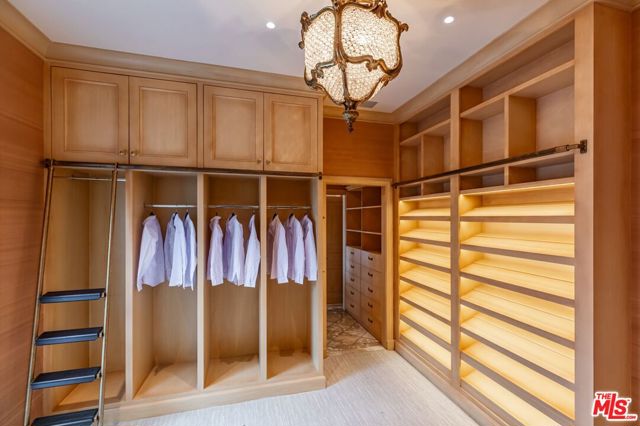 10911 Chalon Road, Los Angeles CA: https://media.crmls.org/mediaz/026931a8-137f-49f1-941e-87705046f8d2.jpg