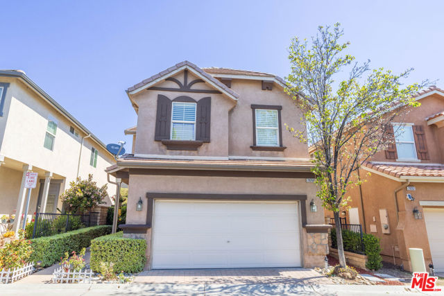 29266 Pilgrim Court, Valencia CA: https://media.crmls.org/mediaz/026b71c1-1392-4485-9cf1-405f7bab5d00.jpg