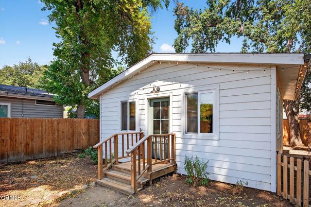 310 N Fulton Street, Ojai CA: https://media.crmls.org/mediaz/026c7dc4-a385-4702-ae3c-3e8e786abb5e.jpg