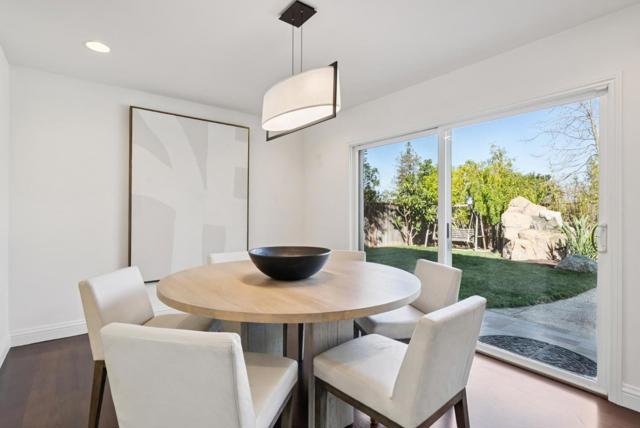 900 Highlands Circle, Los Altos CA: https://media.crmls.org/mediaz/026e725e-dc87-41e7-a34e-6de7af2c4a10.jpg