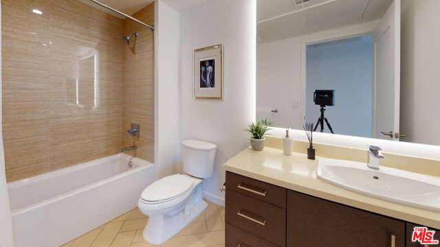 3425 West OLIVE Avenue, 354 photo 7