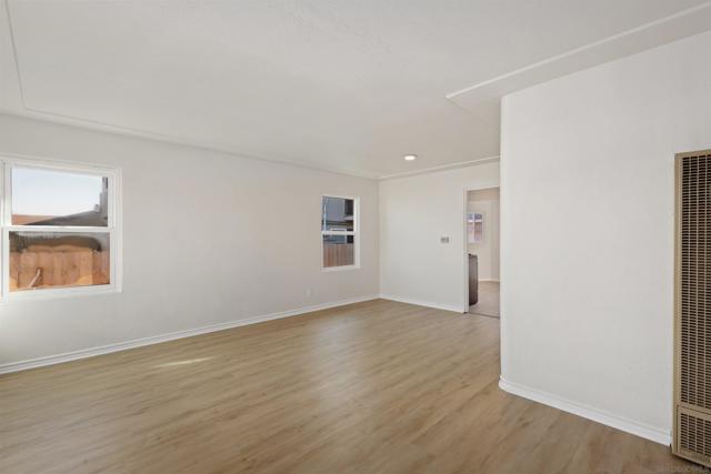 4462 52Nd St, San Diego CA: https://media.crmls.org/mediaz/026f3ecf-84c8-47b5-b229-f77e4ce256eb.jpg