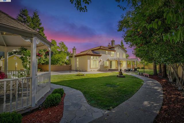 744 Bodega Ct, Fremont CA: https://media.crmls.org/mediaz/02730f9b-5982-4dbb-98d0-235cc670613c.jpg