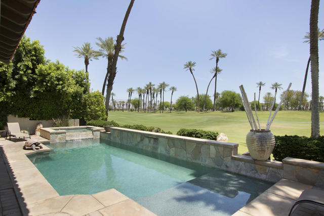 56588 S Palms Drive, La Quinta CA: https://media.crmls.org/mediaz/02743912-afd1-49b1-b4d0-857ff7083443.jpg