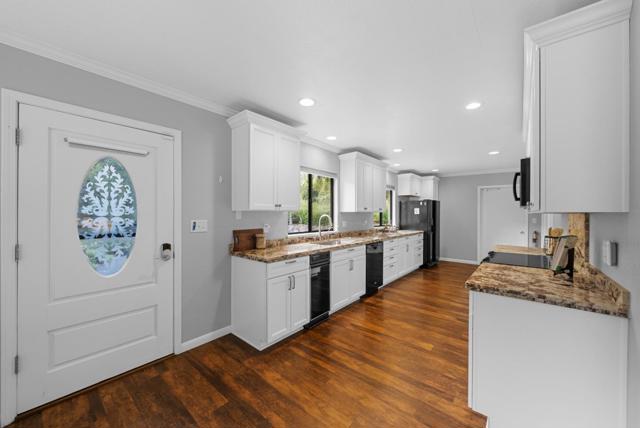 18301 Idylwild Road, Los Gatos CA: https://media.crmls.org/mediaz/027517e3-ab32-408d-9624-be8bd0f8ae4f.jpg