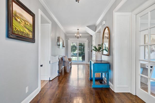 6840 Southside Road, Hollister CA: https://media.crmls.org/mediaz/02760e03-f5ce-4ce7-ac8b-513a88039890.jpg