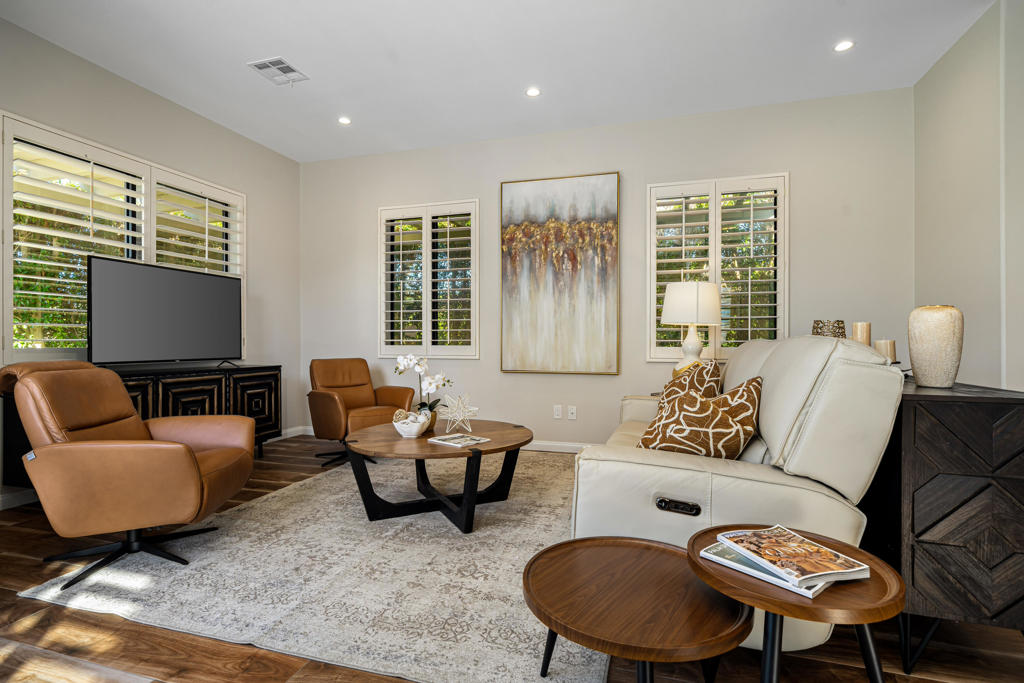 MLS #219139251DA image #8