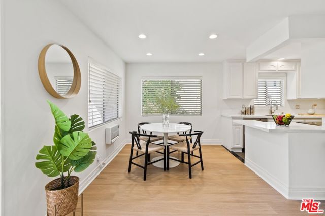 1831 Prosser Avenue, Los Angeles CA: https://media.crmls.org/mediaz/02780fc2-de5d-41cb-9637-125b844e28b4.jpg