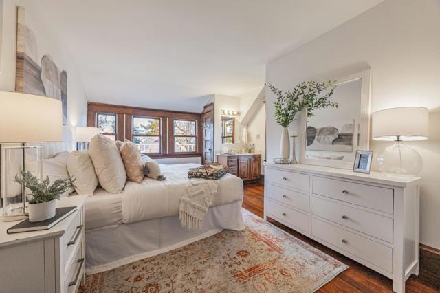 333 Waverley Street, Palo Alto CA: https://media.crmls.org/mediaz/02798767-80be-4368-a19f-2c6bec913d17.jpg