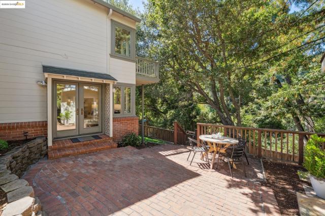 1301 Mountain Blvd, Oakland CA: https://media.crmls.org/mediaz/0279ca03-6c5e-4cb0-baaf-a369258fe5c0.jpg