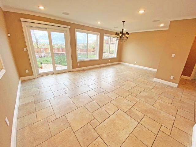 6279 Skywalker Drive, San Jose CA: https://media.crmls.org/mediaz/027bfdd9-f143-4dac-a244-17f097c708f3.jpg