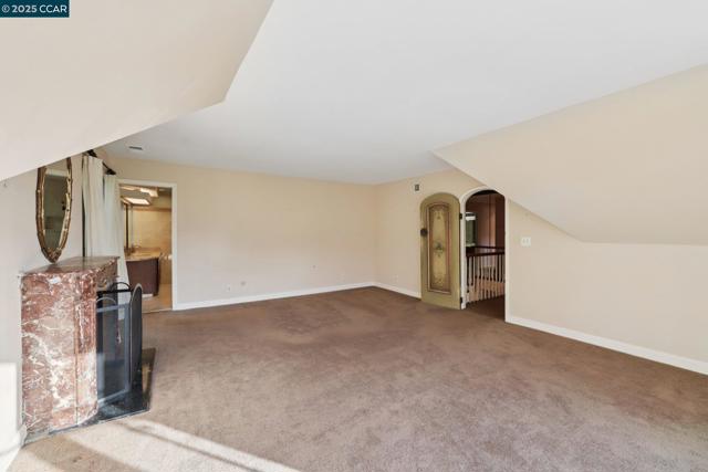 58 Saint Andrews Ln, Alamo CA: https://media.crmls.org/mediaz/027c3149-8c54-47de-b196-1aad3ed079ca.jpg