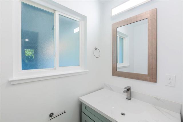 2495 Malaga Drive, San Jose CA: https://media.crmls.org/mediaz/027dfe4b-eac0-4375-a113-fbeae07c28bc.jpg