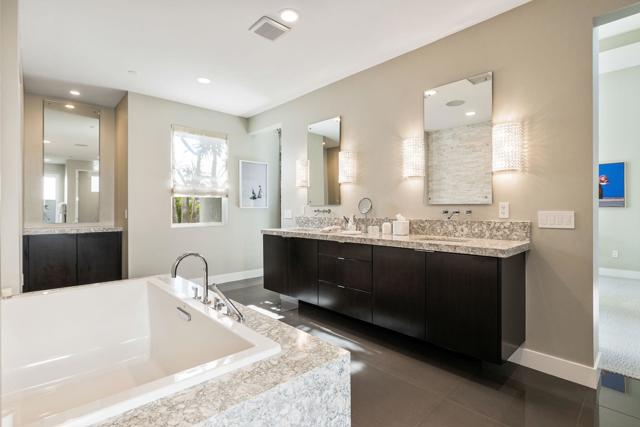 23 Emerald Court, Rancho Mirage CA: https://media.crmls.org/mediaz/027e499d-2d84-4a12-bd0d-f45ed9a53f60.jpg