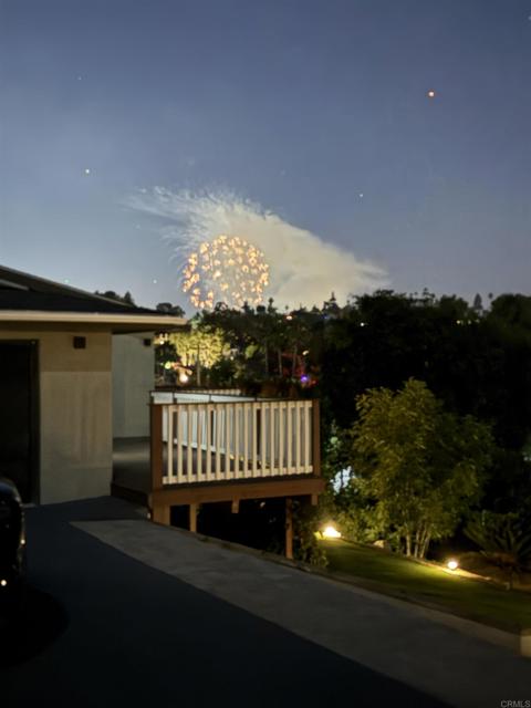 Detail Gallery Image 37 of 41 For 1026 Eucalyptus Ave, Vista,  CA 92084 - 5 Beds | 3 Baths