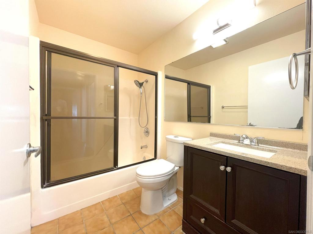 8338 Regents Rd - photo 12