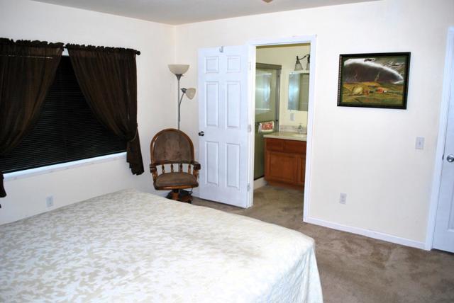 9194 Coker Road, Salinas CA: https://media.crmls.org/mediaz/027f1cb0-2a44-4bc3-904d-b29e24bdb6df.jpg