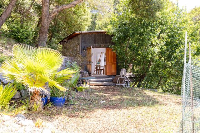 38109 Palo Colorado Road, Carmel CA: https://media.crmls.org/mediaz/02802969-2620-453d-bd39-4f1546e669e0.jpg