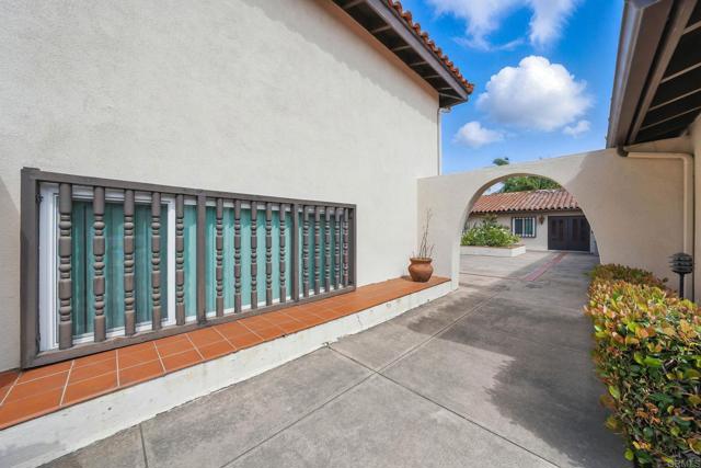 Home for Sale in Rancho Bernardo (San Diego)