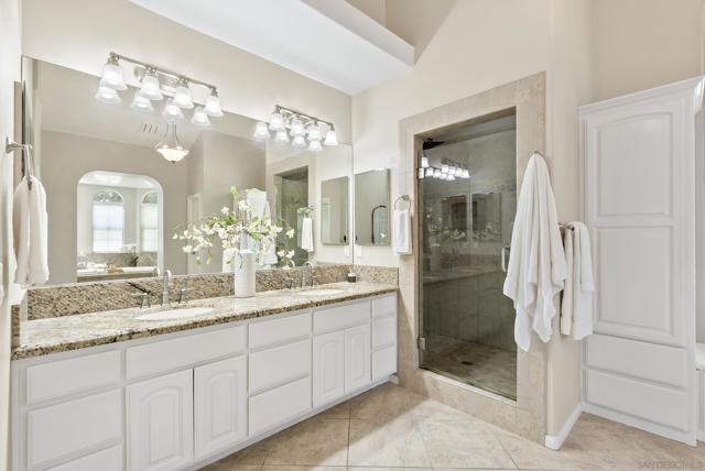 16258 Windpiper, Poway CA: https://media.crmls.org/mediaz/02810feb-9641-4308-bcf1-b82aff36bd4a.jpg