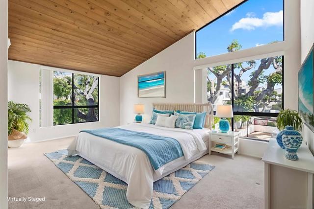 573 S Sierra, Solana Beach CA: https://media.crmls.org/mediaz/02816f54-486a-4fe4-b40a-8c665584a2c6.jpg