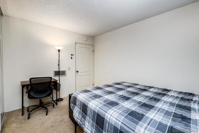 3557 Kenora Drive, Spring Valley CA: https://media.crmls.org/mediaz/02825a0b-9468-4691-8ab9-d0416daddd41.jpg