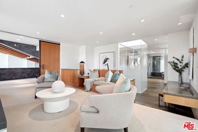 Drew Fenton | 2238 Stradella Road Los Angeles CA | MLS: 7146922