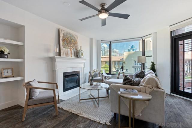 500 W Harbor Dr, San Diego CA: https://media.crmls.org/mediaz/02869001-52fb-4e59-874a-4aad48720f2c.jpg