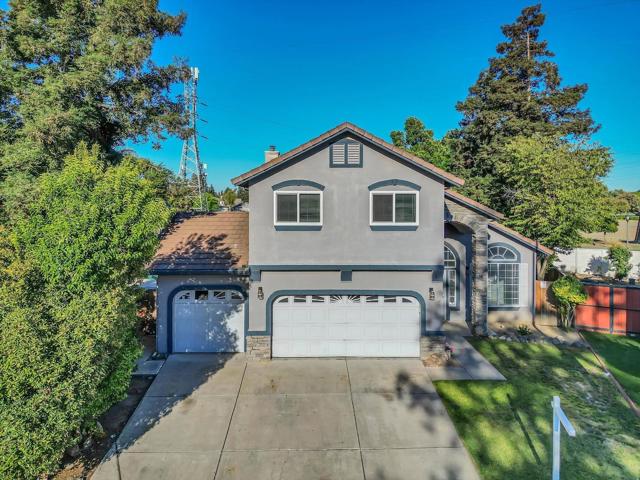3706 Leilani Lane, Stockton CA: https://media.crmls.org/mediaz/0287c140-0333-4589-9a7c-314024df9b3c.jpg