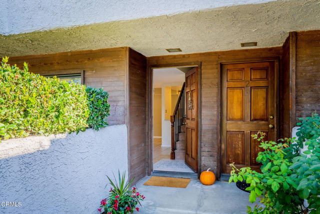 Detail Gallery Image 2 of 16 For 2680 Lake Ave #1,  Altadena,  CA 91001 - 1 Beds | 1 Baths