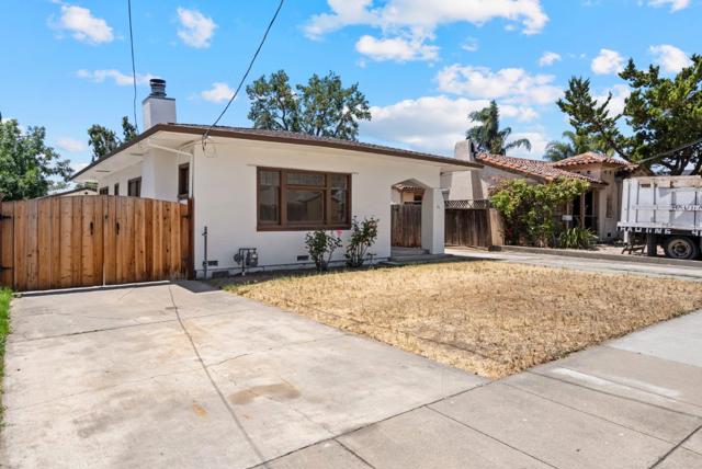 65 S Claremont Avenue, San Jose CA: https://media.crmls.org/mediaz/0288af60-7d44-4c3a-a62a-e99947c3833b.jpg