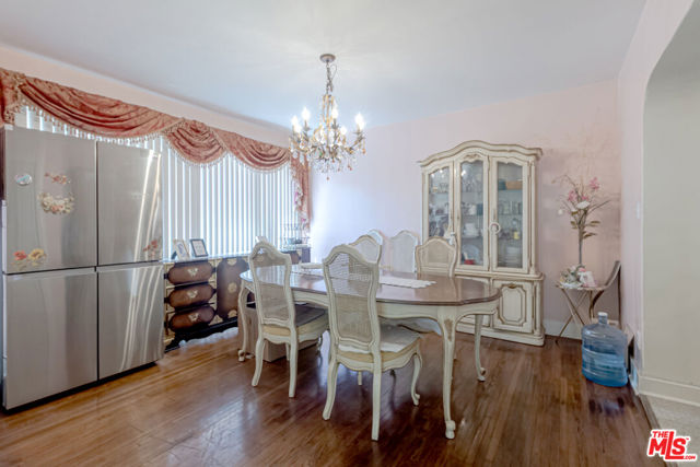 1322 S Bronson Avenue, Los Angeles CA: https://media.crmls.org/mediaz/028ac026-257f-451d-a8f4-079e6bc0d9b4.jpg