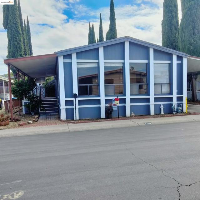 120 Paulette Way, Antioch CA: https://media.crmls.org/mediaz/028b2686-1188-498e-995e-620bc9cbe5bf.jpg